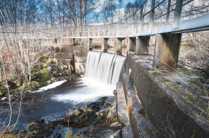 This weir was built originally to collect water for the public supply in the village of Corpach.
